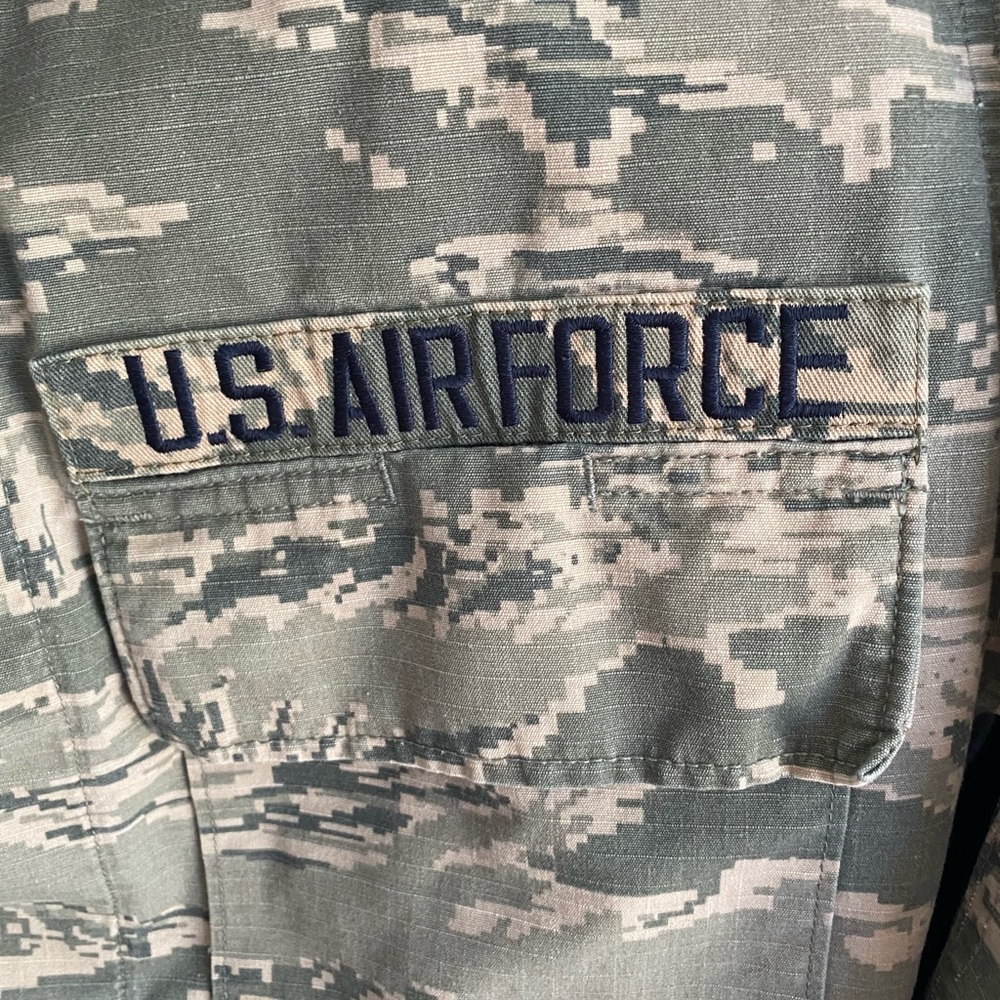 OCP Coat Man’s Utility Air Force Camouflage Pattern - Picture 7 of 10